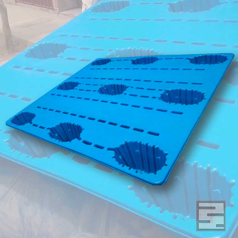 Parihuelas de plástico nuevas 1 x 1.20 mts Color: azul semi lisas. Soporta 3 toneladas.