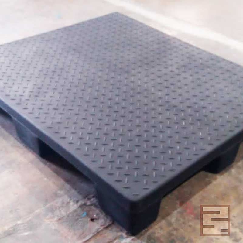 Parihuelas de plástico nuevas 1 x 1.20 mts liso estriado. Soporta 2.5 toneladas