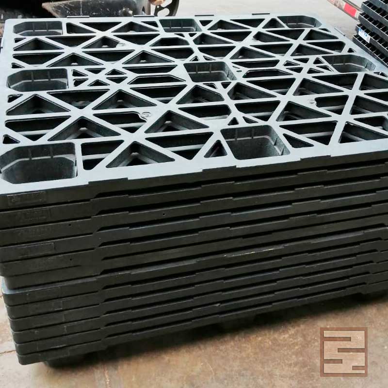 Parihuelas de plástico semi nuevas 1 x 1.20 mts rejillas con tacos